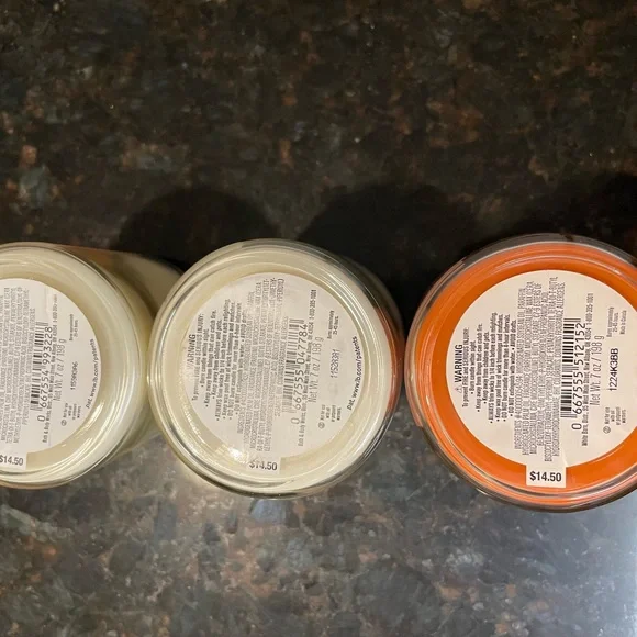 NWT Bath & Body Works / White Barn Fall Candle Bundle - 3 Single Wick Candles - Picture 5 of 11